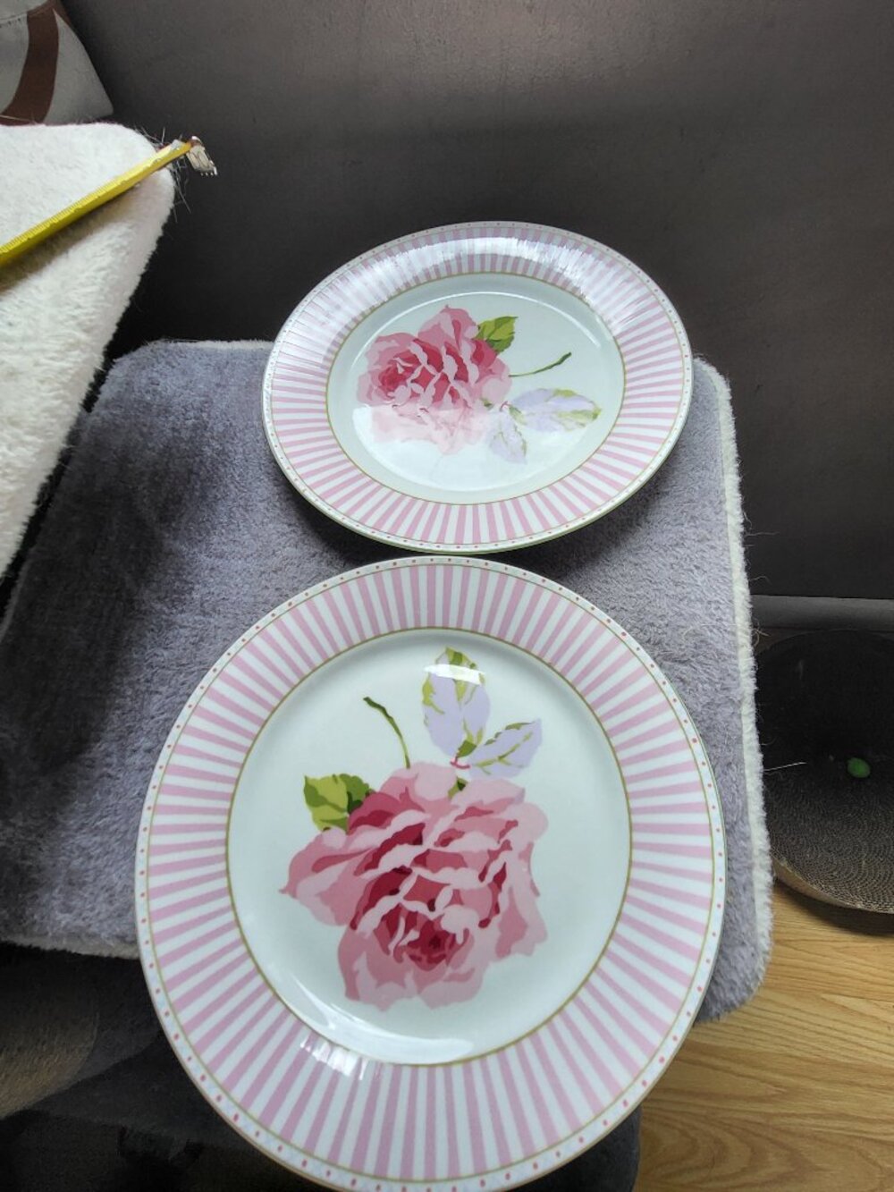 Laura Ashley Bone China Celia Salad/Dessert Plates 8" Pink Rose Striped Set of 2